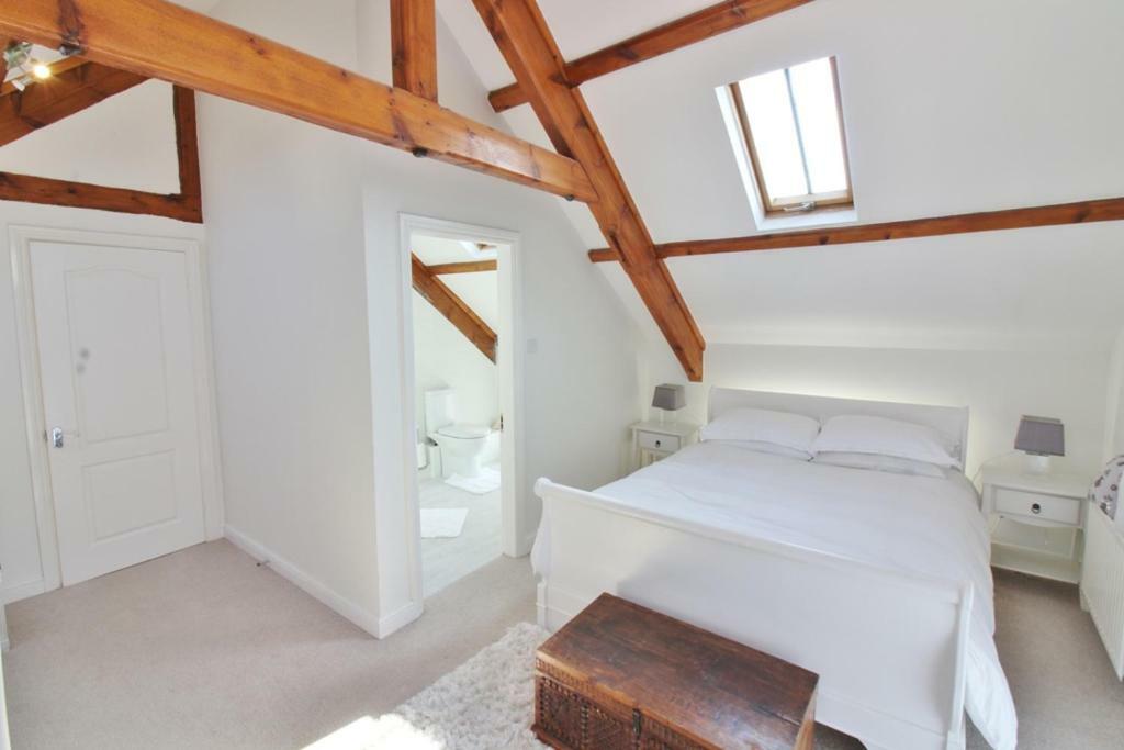 The Chapel House & Hot Tub Villa Andreas Dış mekan fotoğraf